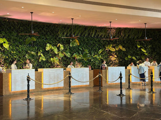 Centara Grand Mirage Beach Resort