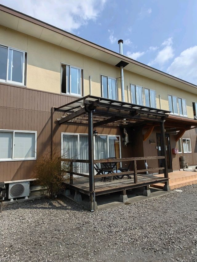 阿蘇車站旁的平住宿Aso Base Backpackers