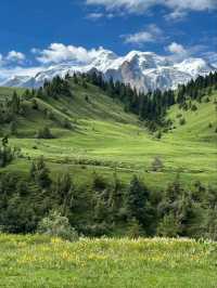 Siguniang Mountain: The Breathtaking Oriental Alps and Its Enchanting Tibetan Legends