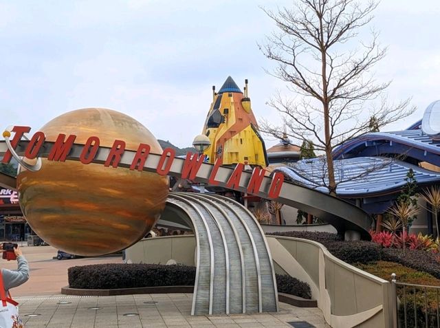 【香港ディズニーランド】トゥモローランドでマーベルなどのアトラクションを楽しむ