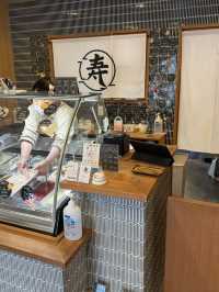 石垣島の夜に輝くジェラート専門店「寿五八（じゅうごや）」—島素材の本格フレーバーで至福のひととき