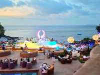 Blue Dragon คาเฟ่บรรยากาศ Beach club 