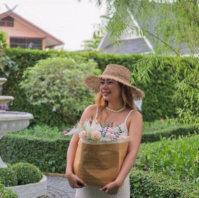 ที่พักสวยอัมพวา ริมแม่น้ำแม่กลอง