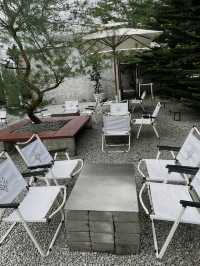 The RUD Café & Bistro— rustic and industrial-inspired interior