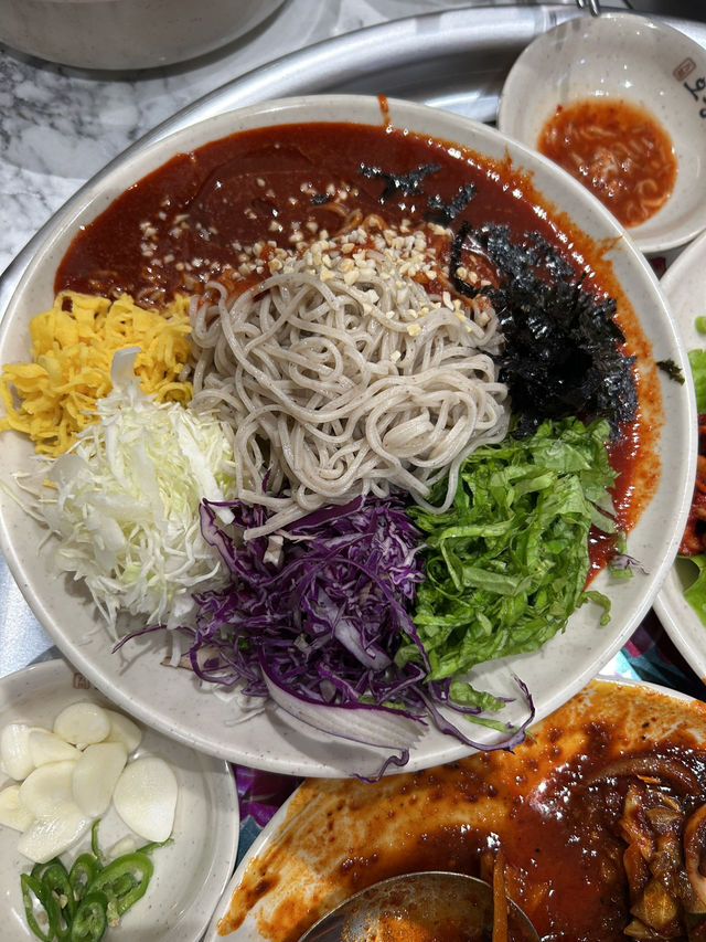 【東京/神田】本場韓国の味！絶品タコ料理《オボンジップ（오봉집）》