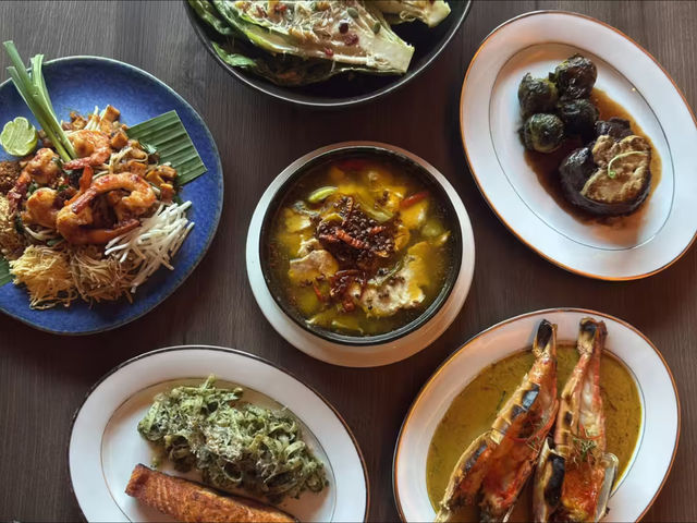 ร้านอาหารสไตล์ฟิวชั่น ใจกลางเมืองภูเก็ต