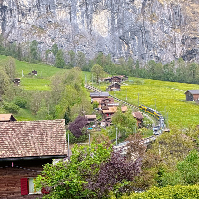 ラウターブルンネン（Lauterbrunnen）