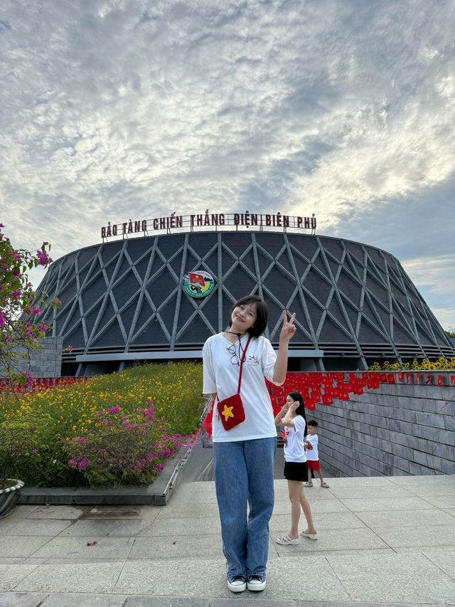 Điện Biên - Thành phố anh hùng