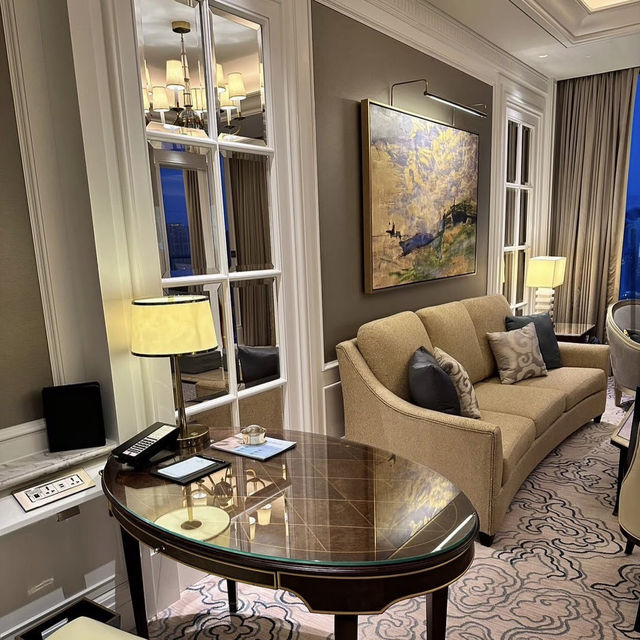 澳門麗思卡爾頓酒店 (Àomén Lìzīkǎěrdūn Jiǔdiàn) - The Ritz-Carlton, Macau