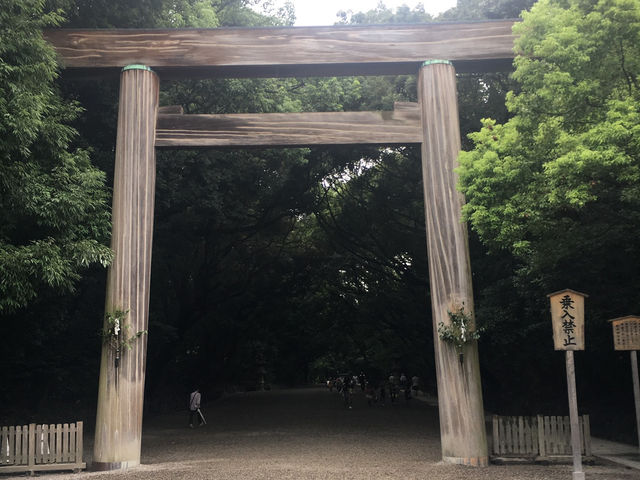 ⛩ 熱田神宮｜三神器之一草薙劍的鎮座地，名古屋人的精神象徵 