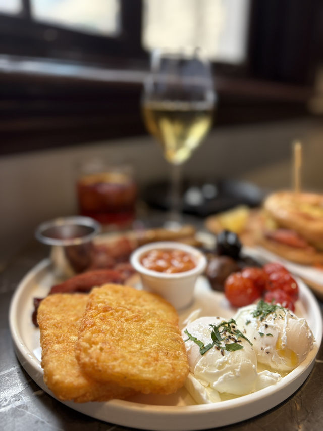 在香港中環的小巴黎，chill感滿滿大館cafe