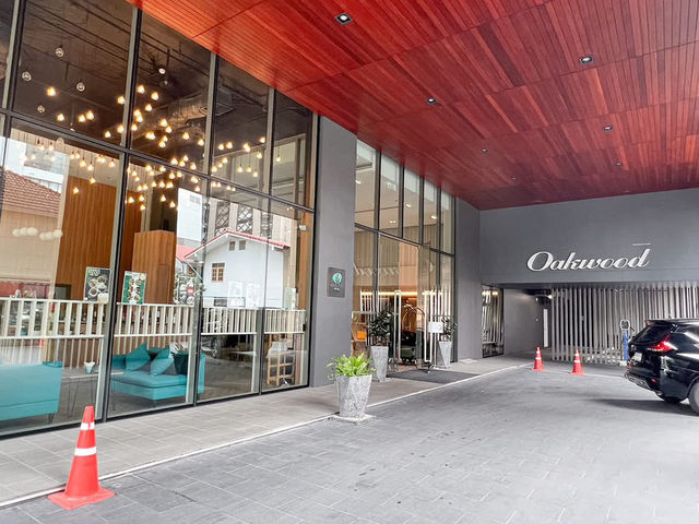 Oakwood Suites Bangkok