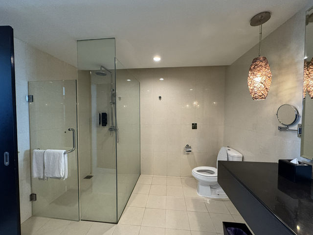 Pullman Kuching: A Diamond Upgrade Shines Through the Dust!