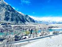 bustling coastal metropolis that never 