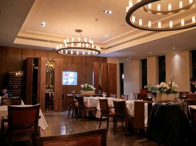 麗禧酒店的美好晚餐_歐陸餐廳