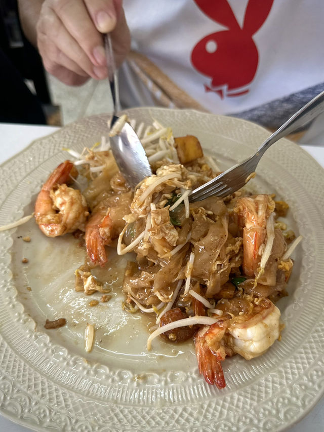 ร้านอาหารเก่าแก่ ใจกลางหัวหิน🦐ที่ฝากท้องประจำ