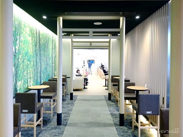 【空港ラウンジ】プライオリティ・パスで快適滞在「I.A.S.S Superior Lounge -NOA-」
