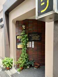 ☕【東京・淡路町 珈琲ショパン】クラシックが流れる地下の名喫茶で、心ほぐれる午後を