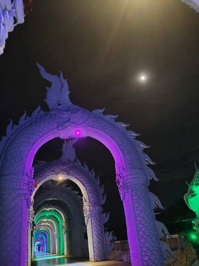 バンコクから1時間、静かな癒しの寺へ小さな旅🛣️🙏