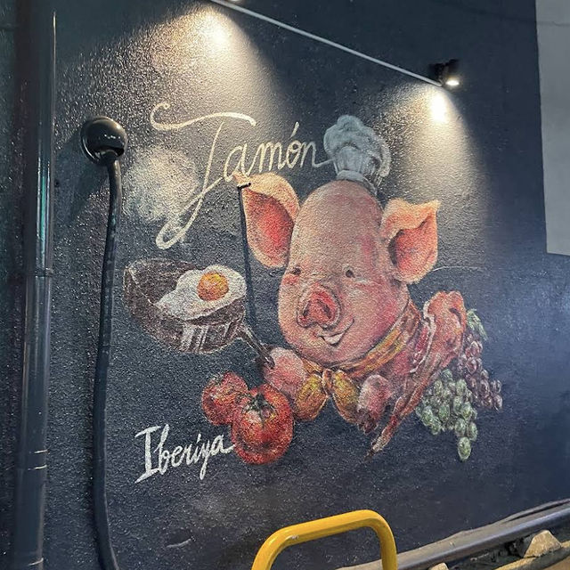 【東京/新宿🇯🇵】珍しい生ハム専門店🐷イベり屋