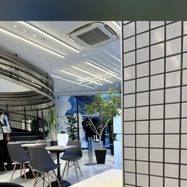 【東京/渋谷🇯🇵】太っちょソフトクリーム🍦CITY SHOP