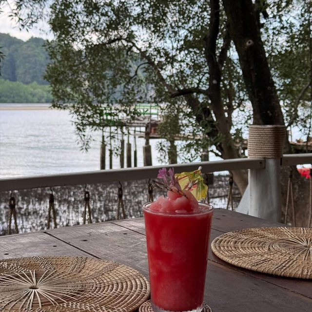 🍽️ The BAY Thalane Restaurant