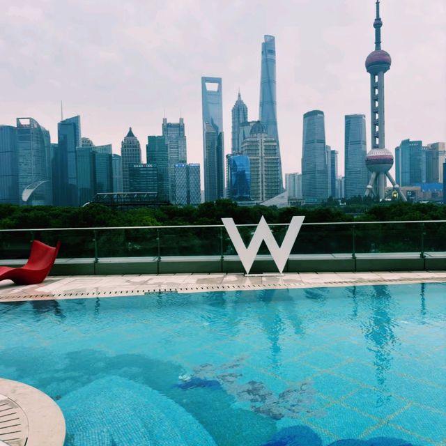 上海奢華無邊際泳池酒店推薦：上海外灘W酒店