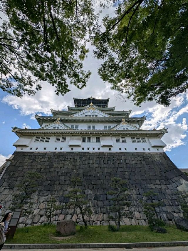 OSAKA CASTLE.