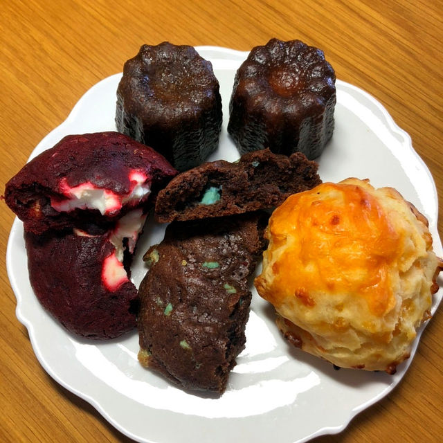 🍰 까눌레·스콘·쿠키 다 맛있는 리얼 경산카페 카페리튼