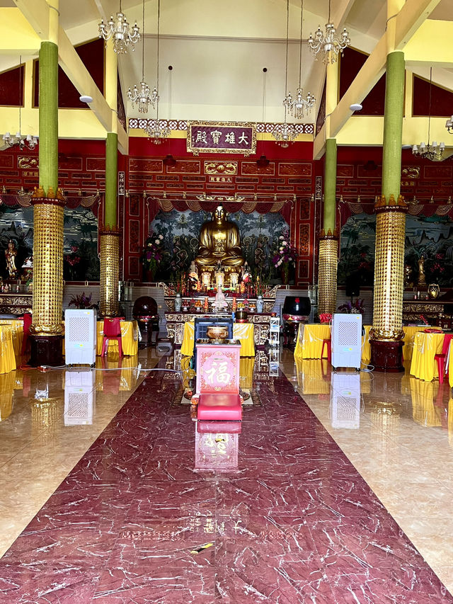 Hidden Gem: The Beautiful Chinese Temple at Lorong Kabus 6, Ulu Kelang