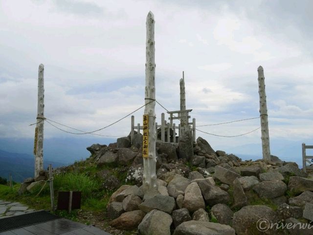 【長野】ニッコウキスゲが埋め尽くす！「霧ヶ峰・車山高原」