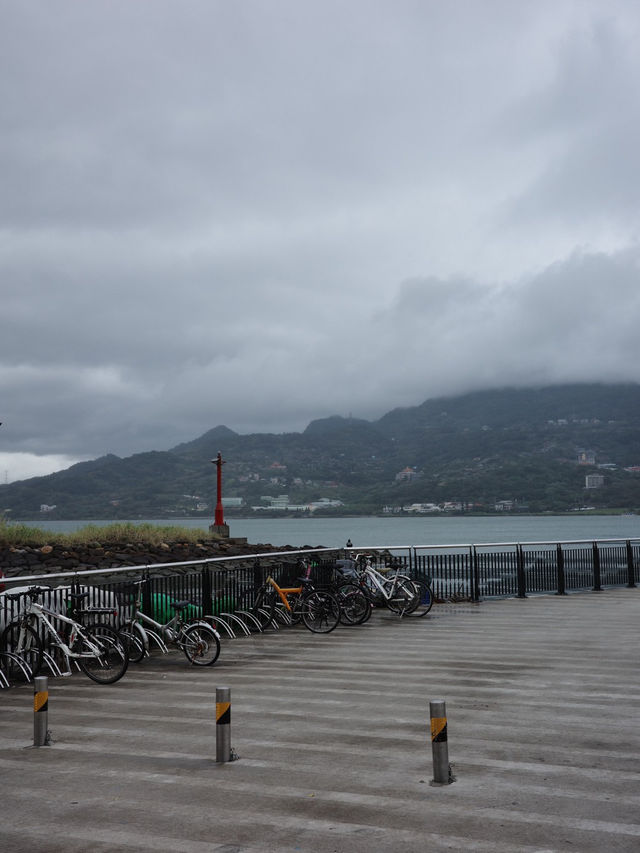  ตั้นสุ่ย (Tamsui) นั่งรถไฟไปสุดสายแล้วชมทะเล