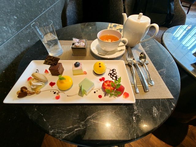 힐튼 나가사키(Hilton Nagasaki) Seven Seas Assorted Dessert