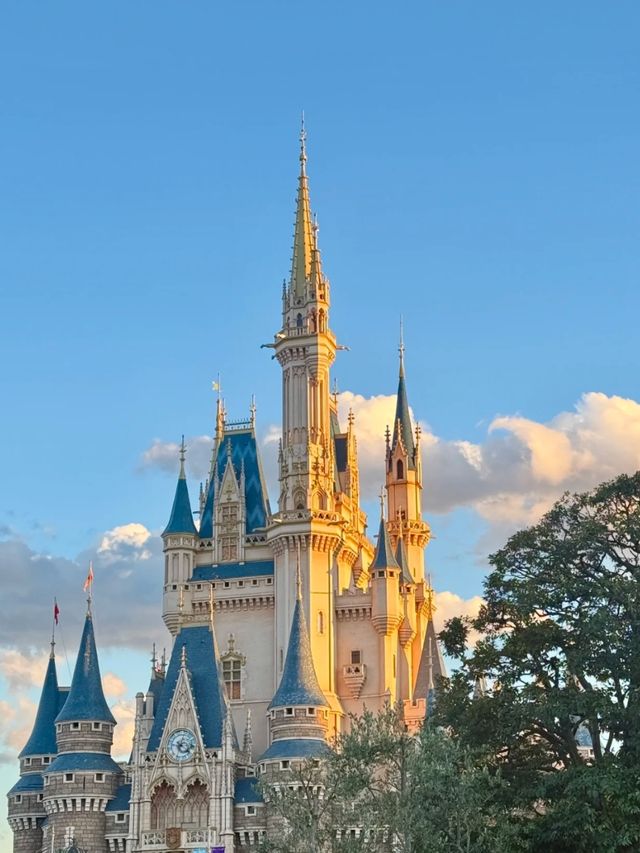 Tokyo Disneyland Unveiled: The Magic of Japan’s Happiest Place