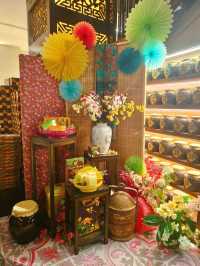 Snack Shopping and Heritage Vibes at San Shu Gong