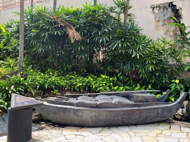 A Chill Slice of Green in the City : Telok Ayer Green