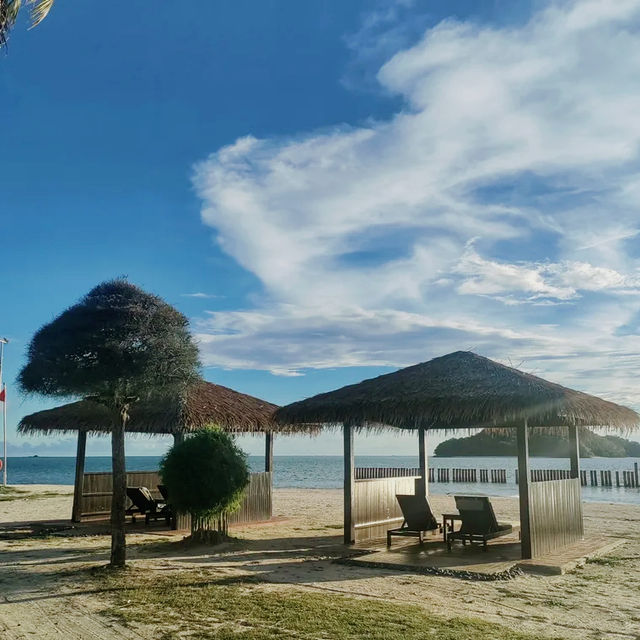 Heritage Shores and Sunlit Escape