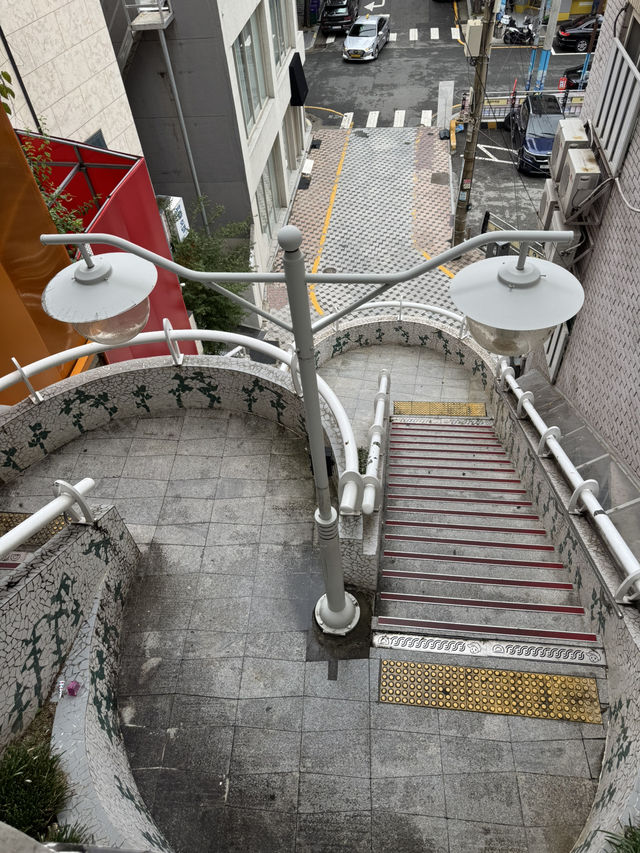 롬바르드 스트리트 같은 계단!!