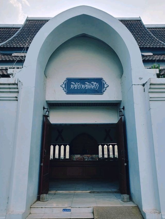 อนุสาวรีย์พระยาพิชัยดาบหัก: สัญลักษณ์แห่งความกล้า