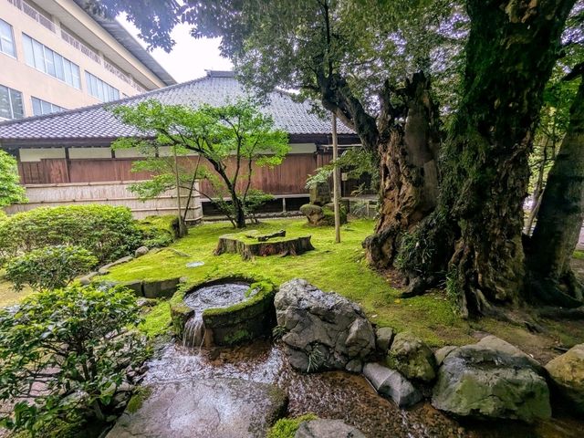 金澤 | 松風閣庭園，比兼六園還要古老的日式庭園