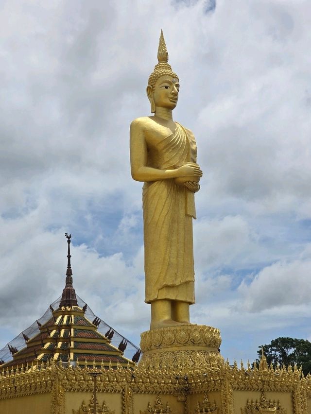 วัดปากน้ำโจ้โล้