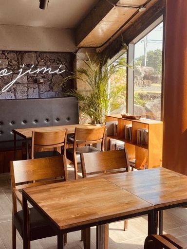 A Quiet Escape with a Charming Cafe and Garden