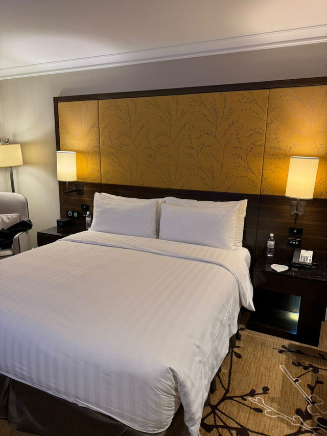 High-End Hotel, Low-Key Budget