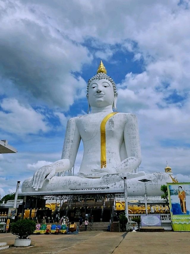 เรียนรู้บาปบุญที่วัดไผ่โรงวัวกันไหมครับ?