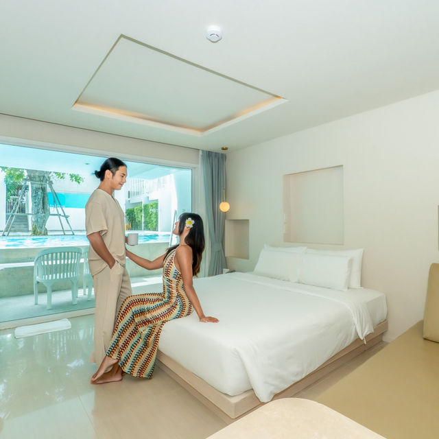 ที่พักพัทยาล้อมรอบด้วยสระว่ายน้ำสุดมินิมอล 🏝️