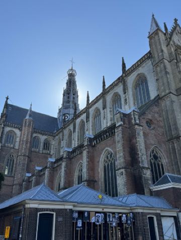 มหาวิหารแซงต์-โบด์ ที่ซึ่งทำนองเพลงของโมสาร์ทไหลลื่น