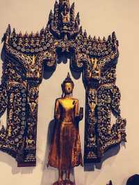 The Rong Suea Ten Temple, museum 