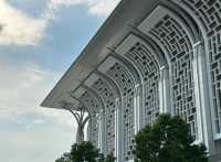 Sultan Mizan Zainal Abidin Mosque – The Iron Mosque of Putrajaya ✨
