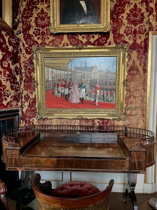Exploring the Timeless Beauty of Rosenborg Slott