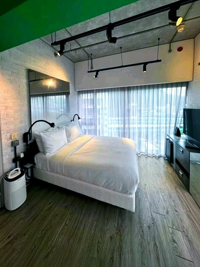 Southside by Ovolo: Stylish Business Stay with Comfort & Convenience. Southside by Ovolo: Stylish Business Stay with Comfort & Convenience.